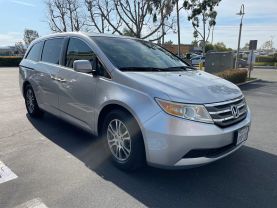 2011 HONDA ODYSSEY VAN V6, VTEC, 3.5 LITER EX-L MINIVAN 4D