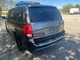 2019 Dodge Grand Caravan Passenger - Image 4