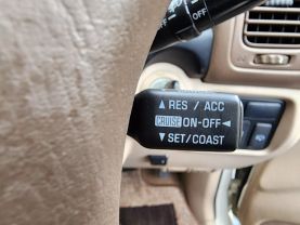 1998 TOYOTA LAND CRUISER SUV 2UZ-FE VX LIMITED