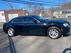 2016 CHRYSLER 300 SEDAN BLACK AUTOMATIC - Auto Spot