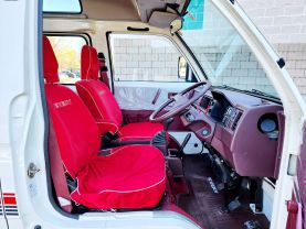 1985 SUZUKI EVERY VAN F5A EX