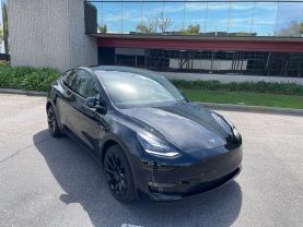 2022 TESLA MODEL Y SUV DUAL AC ELECTRIC MOTORS LONG RANGE SPORT UTILITY 4D