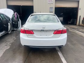 2015 Honda Accord - Image 5