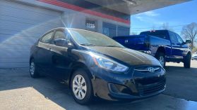 2017 HYUNDAI ACCENT SEDAN 4-CYL, 1.6 LITER SE SEDAN 4D at Auto Source NC LLC in Rocky Mount, NC  35.97406974990071, -77.80063291535654