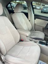 2009 FORD FUSION SEDAN 4-CYL, 2.3 LITER SE SEDAN 4D