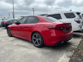 2017 Alfa Romeo Giulia - Image 3