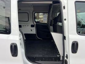 2016 RAM PROMASTER CITY PASSENGER WHITE AUTOMATIC - Auto Spot