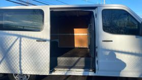 2013 NISSAN NV2500 HD CARGO CARGO WHITE AUTOMATIC - Auto Spot