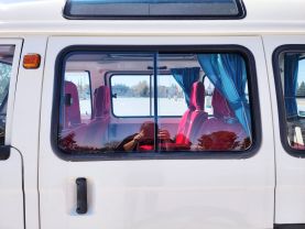1985 SUZUKI EVERY VAN F5A EX