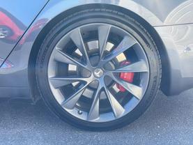 Used 2021 TESLA MODEL S SEDAN DUAL AC ELECTRIC MOTORS, HIGH PERFORMANCE REAR PERFORMANCE SEDAN 4D - LA Auto Star located in Virginia Beach, VA