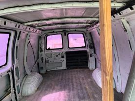 2005 Chevrolet Express 2500 Cargo - Image 4