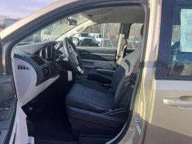 2010 DODGE GRAND CARAVAN PASSENGER PASSENGER GOLD AUTOMATIC - Auto Spot