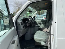 2011 FORD E150 CARGO