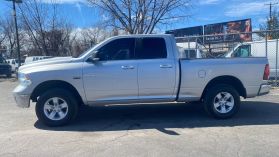 2015 RAM 1500 QUAD CAB PICKUP SILVER AUTOMATIC - Auto Spot