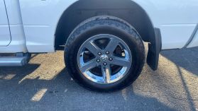 2014 RAM 1500 CREW CAB PICKUP WHITE AUTOMATIC - Auto Spot