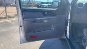 2004 GMC ENVOY SUV SILVER AUTOMATIC - Auto Spot