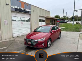 2020 HYUNDAI ELANTRA SEDAN 4-CYL, 2.0 LITER SEL SEDAN 4D at T's Auto & Truck Sales - used car dealership in Omaha, NE
