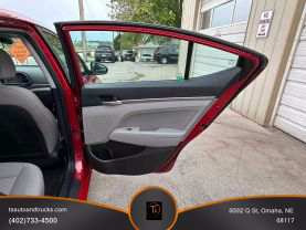 2020 HYUNDAI ELANTRA SEDAN 4-CYL, 2.0 LITER SEL SEDAN 4D at T's Auto & Truck Sales - used car dealership in Omaha, NE
