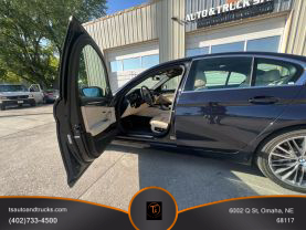 2019 BMW 5 SERIES SEDAN 4-CYL, TURBO, 2.0 LITER 530I SEDAN 4D at T's Auto & Truck Sales - used car dealership in Omaha, NE