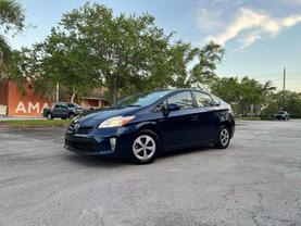 2012 TOYOTA PRIUS HATCHBACK BLUE  AUTOMATIC - Citywide Auto Group LLC