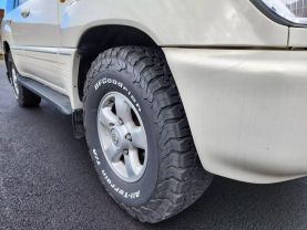 1998 TOYOTA LAND CRUISER SUV 2UZ-FE VX LIMITED