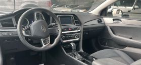 2019 Hyundai Sonata - Image 4