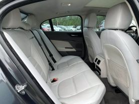 2017 Jaguar Xe Xe 25t Prestige Sedan 4d - Image 24