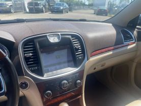 2011 CHRYSLER 300 SEDAN BLACK AUTOMATIC - Auto Spot