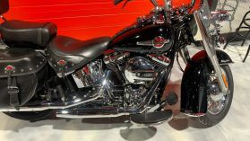 2017 HARLEY-DAVIDSON FLSTC HERITAGE SOFTAIL CLASSIC CRUISER - -