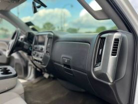 2015 CHEVROLET SILVERADO 1500 CREW CAB PICKUP - AUTOMATIC -  V & B Auto Sales