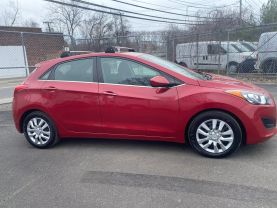 2016 HYUNDAI ELANTRA GT HATCHBACK RED AUTOMATIC - Auto Spot