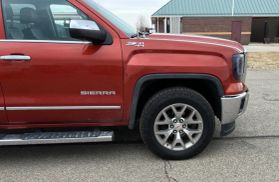2013 GMC SIERRA 1500 CREW CAB PICKUP V8, FLEX FUEL, 5.3 LITER SLE PICKUP 4D 5 3/4 FT