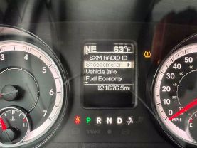 2016 RAM 1500 QUAD CAB PICKUP SILVER AUTOMATIC - Auto Spot