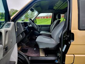 1996 VOLKSWAGEN TRANSPORTER T4 VAN VR6 DEHLER