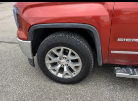 2015 GMC SIERRA 1500 CREW CAB PICKUP V8, ECOTEC3, 5.3 LITER SLT PICKUP 4D 5 3/4 FT