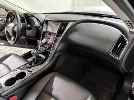 2016 INFINITI Q50