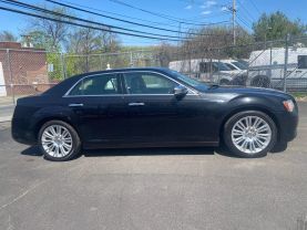 2011 CHRYSLER 300 SEDAN BLACK AUTOMATIC - Auto Spot