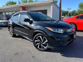 Used 2019 HONDA HR-V SUV 4-CYL, I-VTEC, 1.8 LITER SPORT SUV 4D - LA Auto Star located in Virginia Beach, VA