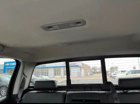 2015 GMC SIERRA 1500 CREW CAB PICKUP V8, ECOTEC3, 5.3 LITER SLT PICKUP 4D 5 3/4 FT