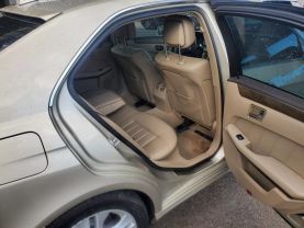 2010 MERCEDES-BENZ E-CLASS