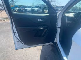 2015 JEEP CHEROKEE SUV WHITE AUTOMATIC - Auto Spot