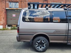 1994 TOYOTA HIACE VAN 1KZ-TE SUPER CUSTOM