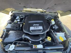Used 2013 JEEP WRANGLER SUV V6, 3.6 LITER UNLIMITED RUBICON SPORT UTILITY 4D - LA Auto Star located in Virginia Beach, VA