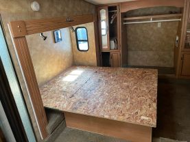 2008 KEYSTONE RV EVEREST FIFTH WHEEL