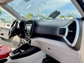 2020 KIA SOUL WAGON - AUTOMATIC -  V & B Auto Sales