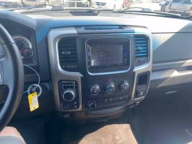 2013 RAM 1500 CREW CAB PICKUP WHITE AUTOMATIC - Auto Spot