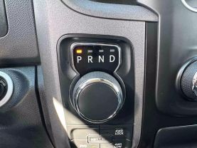 2017 RAM 1500 QUAD CAB PICKUP WHITE AUTOMATIC - Auto Spot