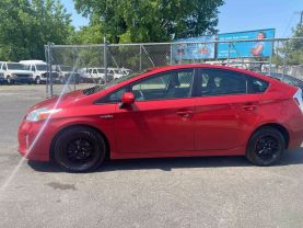 2014 TOYOTA PRIUS HATCHBACK RED AUTOMATIC - Auto Spot