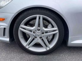 Used 2009 MERCEDES-BENZ SLK-CLASS CONVERTIBLE V8, 5.5 LITER SLK 55 AMG ROADSTER 2D - LA Auto Star located in Virginia Beach, VA