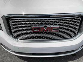 2015 GMC YUKON SUV V8, ECOTEC3, 6.2 LITER DENALI SPORT UTILITY 4D